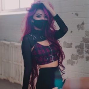 (1868) Lychee Raspberry Plaid Waist Strap Crop Top XL Check Sizing Chart